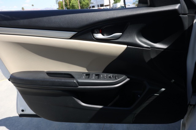 2018 Honda Civic LX photo 20