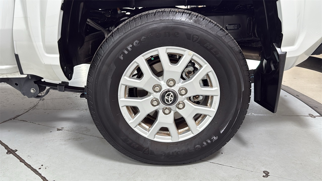 2024 Toyota Tacoma SR 4x4 Double Cab photo 22