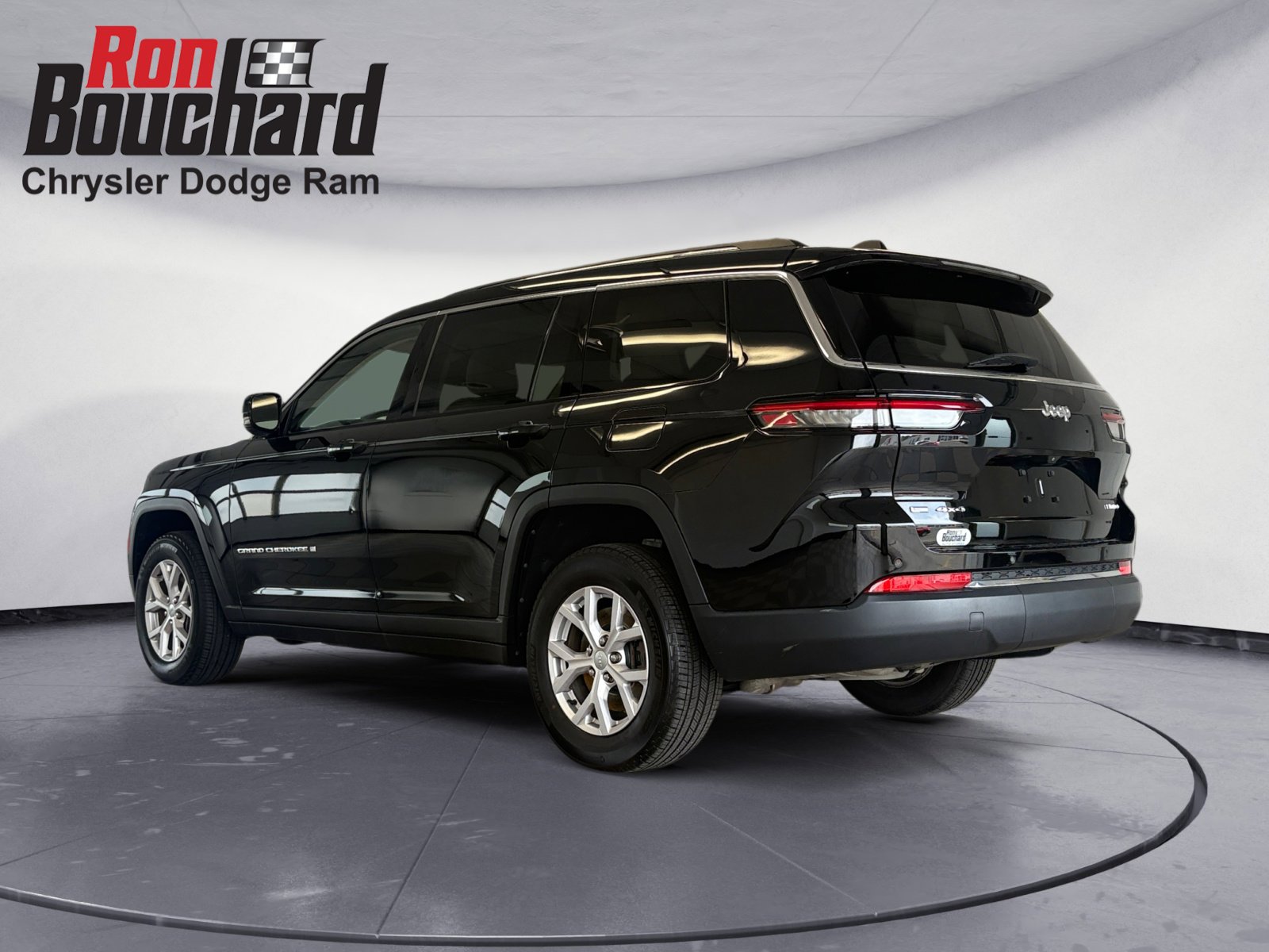 2022 Jeep Grand Cherokee Limited photo 4