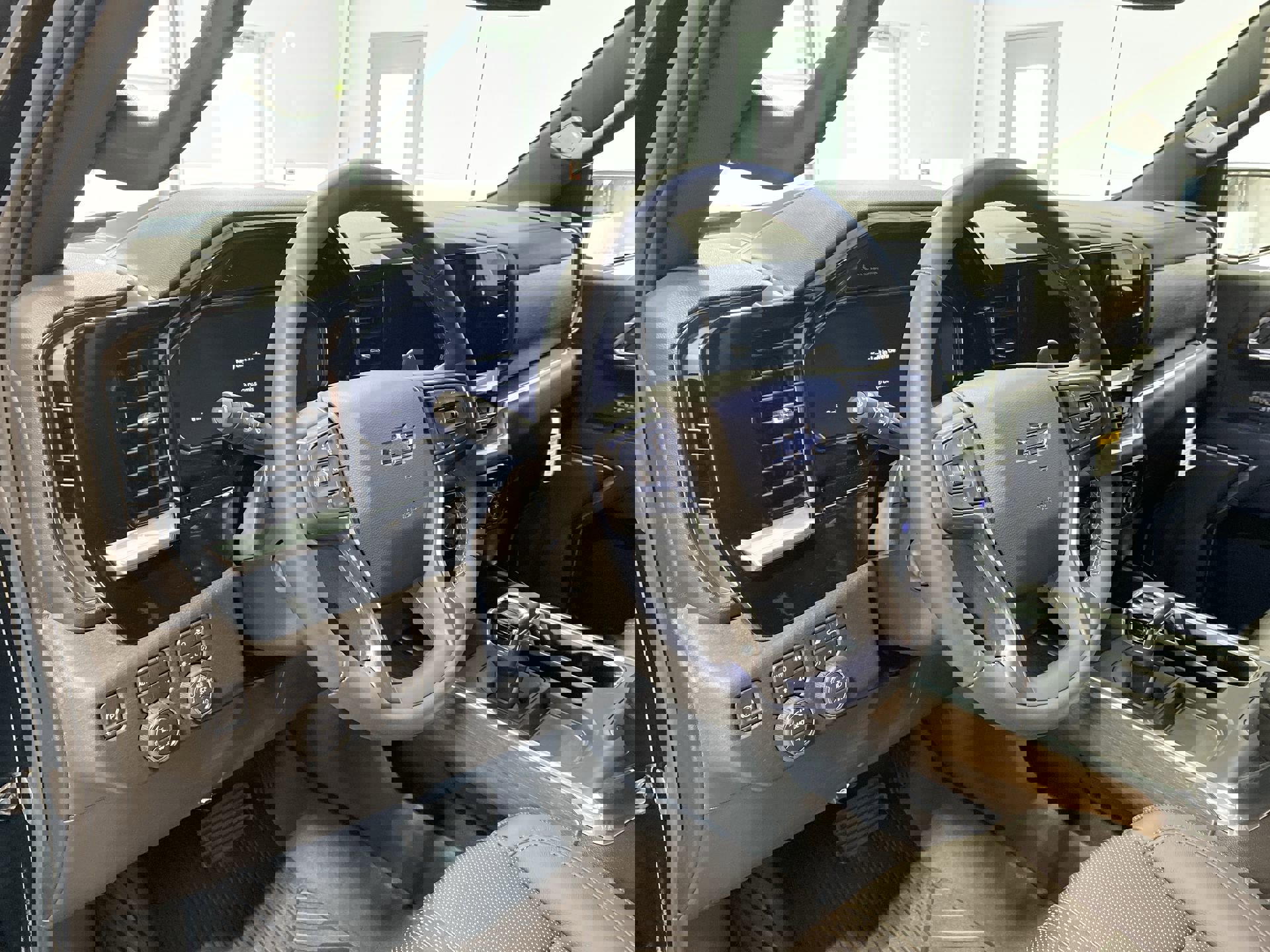 2026 Chevrolet Silverado 1500 High Country photo 10