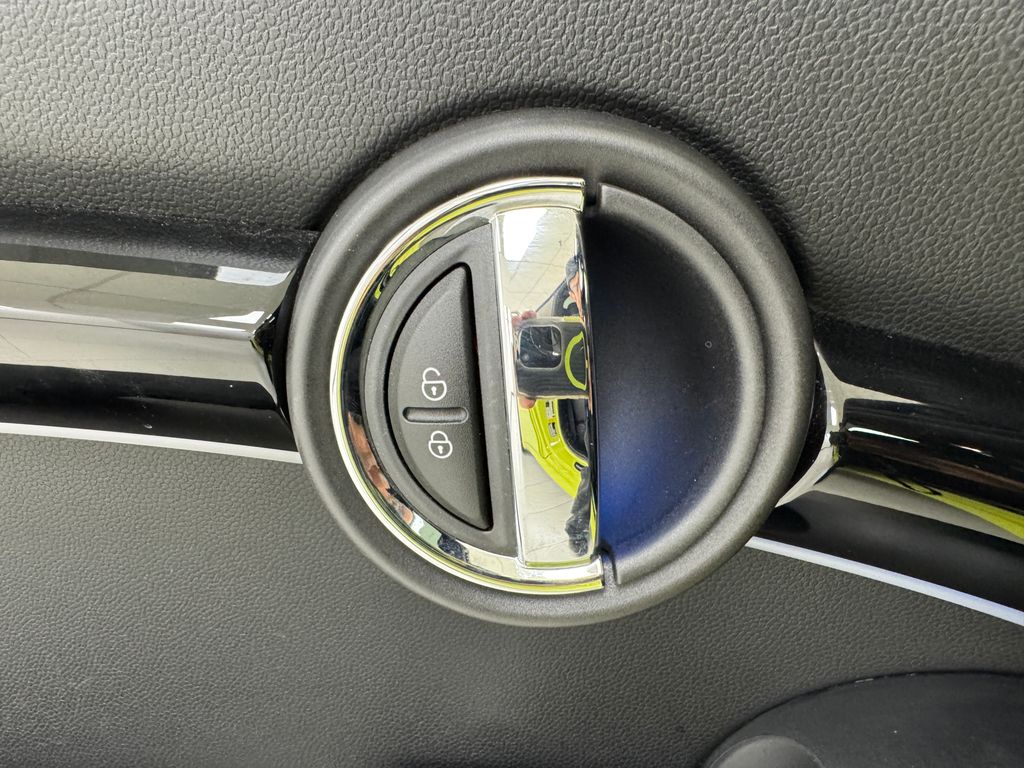 2024 Mini Cooper Hardtop John Cooper Works photo 24
