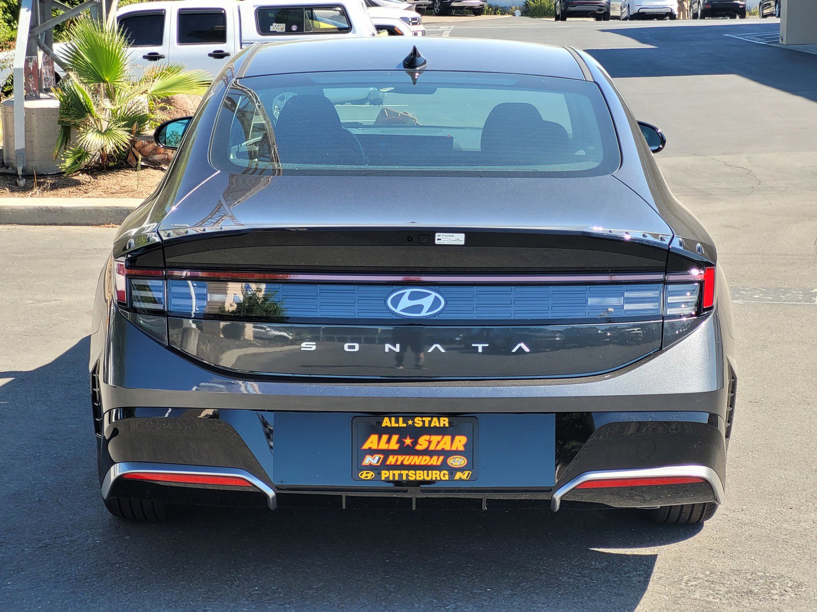 2025 Hyundai Sonata SEL photo 4