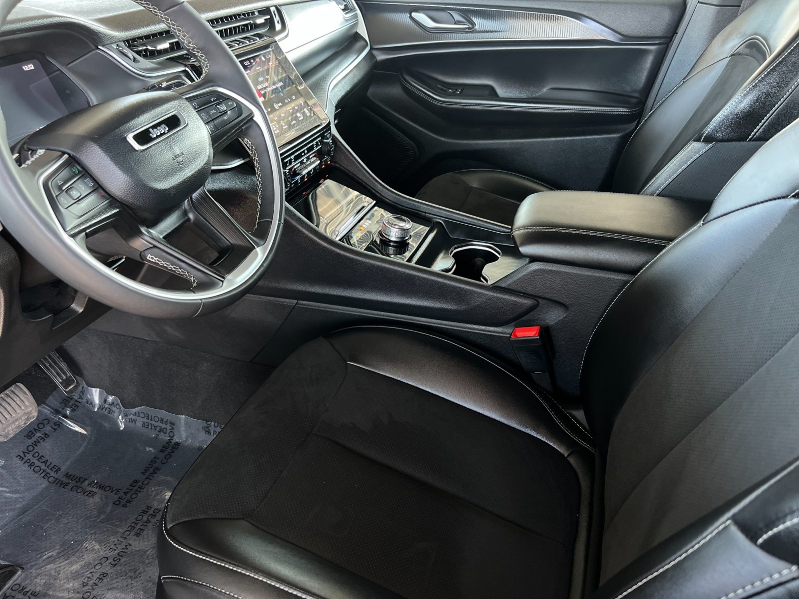2024 Jeep Grand Cherokee Altitude X photo 9
