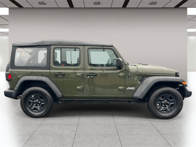 2021 Jeep Wrangler Unlimited Sport photo 2