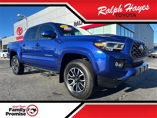 2023 Toyota Tacoma TRD Sport's photo