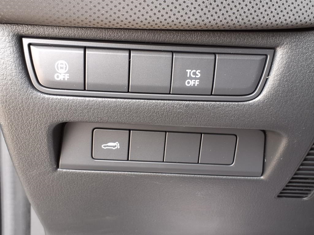 2025 Mazda CX-50 Preferred photo 13
