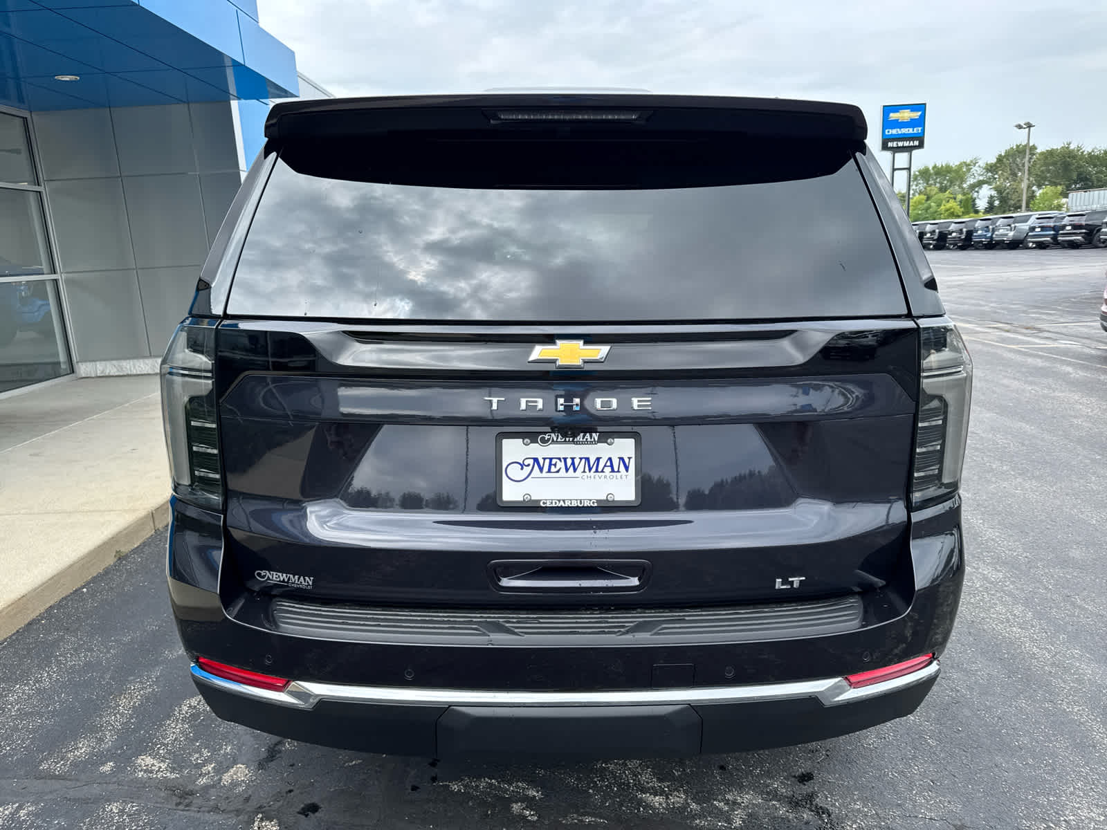 2025 Chevrolet Tahoe LT photo 9