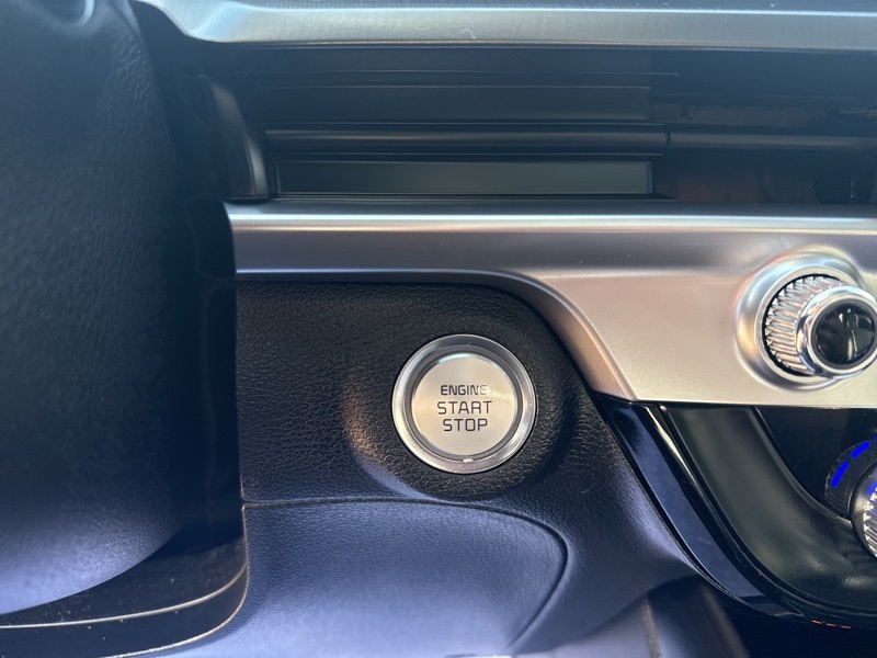 2024 Kia Telluride S photo 25