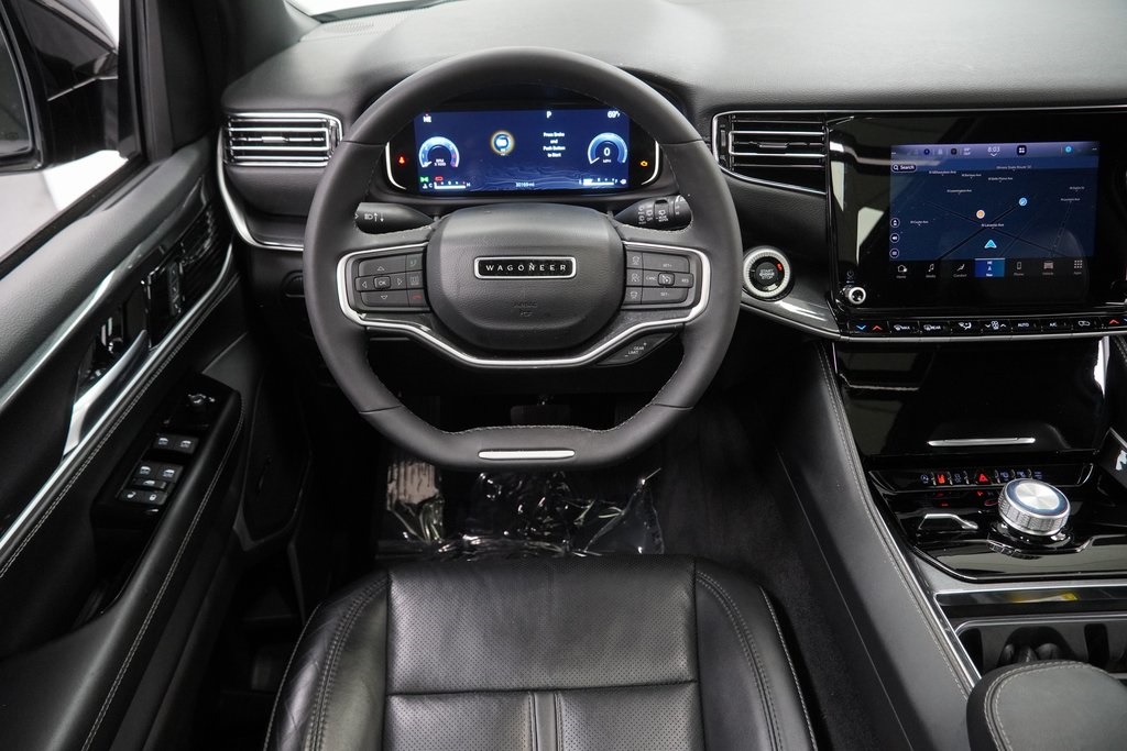 2023 Jeep Wagoneer Base photo 18