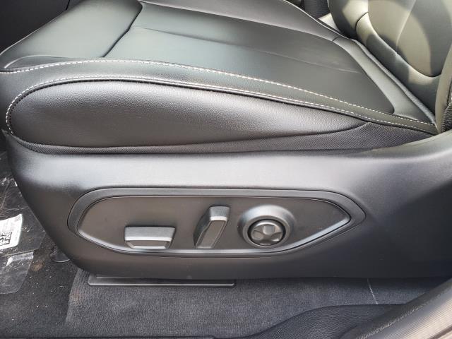 2025 Jeep Grand Cherokee Limited photo 4