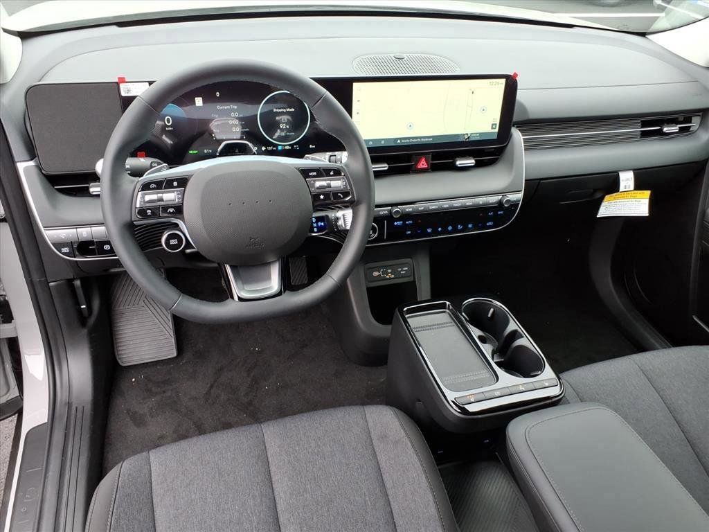 2026 Hyundai Ioniq 5 SE photo 4