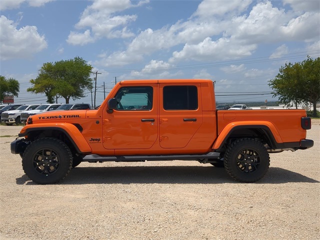 2025 Jeep Gladiator Sport Texas Trail photo 4