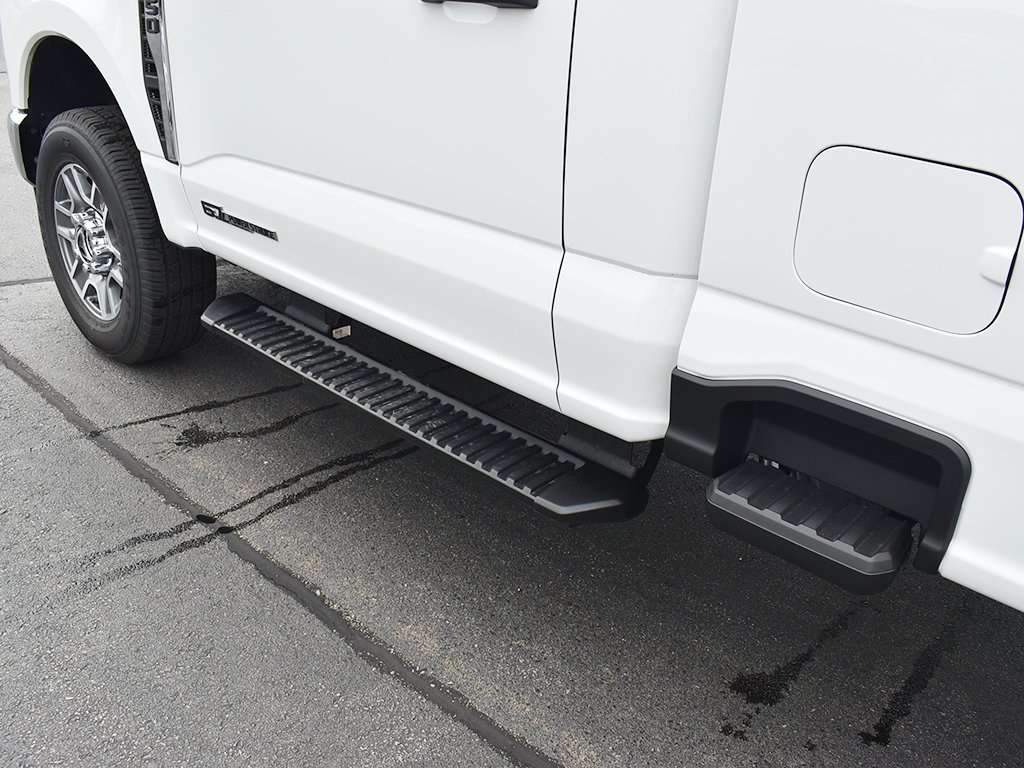 2025 Ford F-250 XLT photo 12