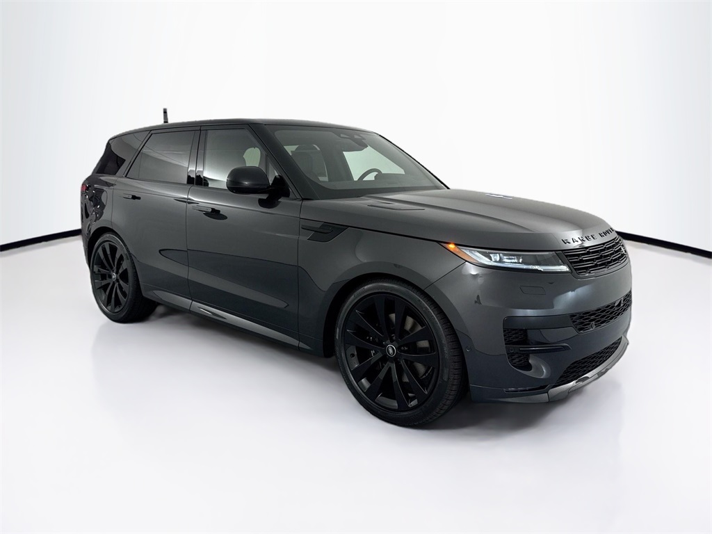 2025 Land Rover Range Rover Sport SE photo 3