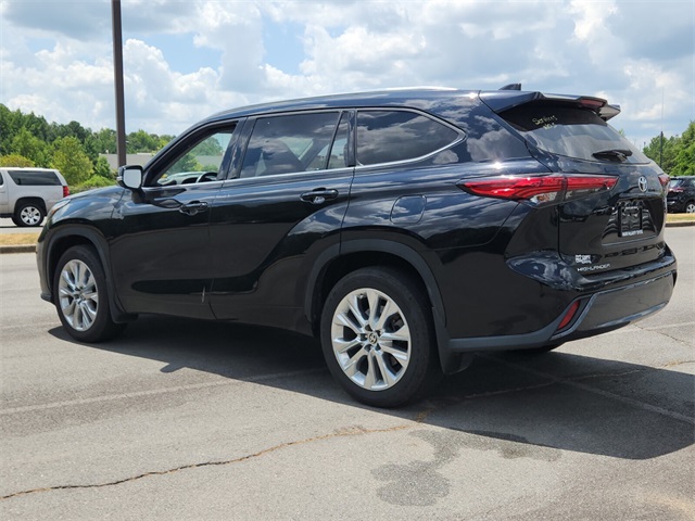 2021 Toyota Highlander Limited photo 4