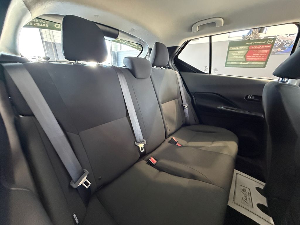 2024 Nissan Kicks S photo 16