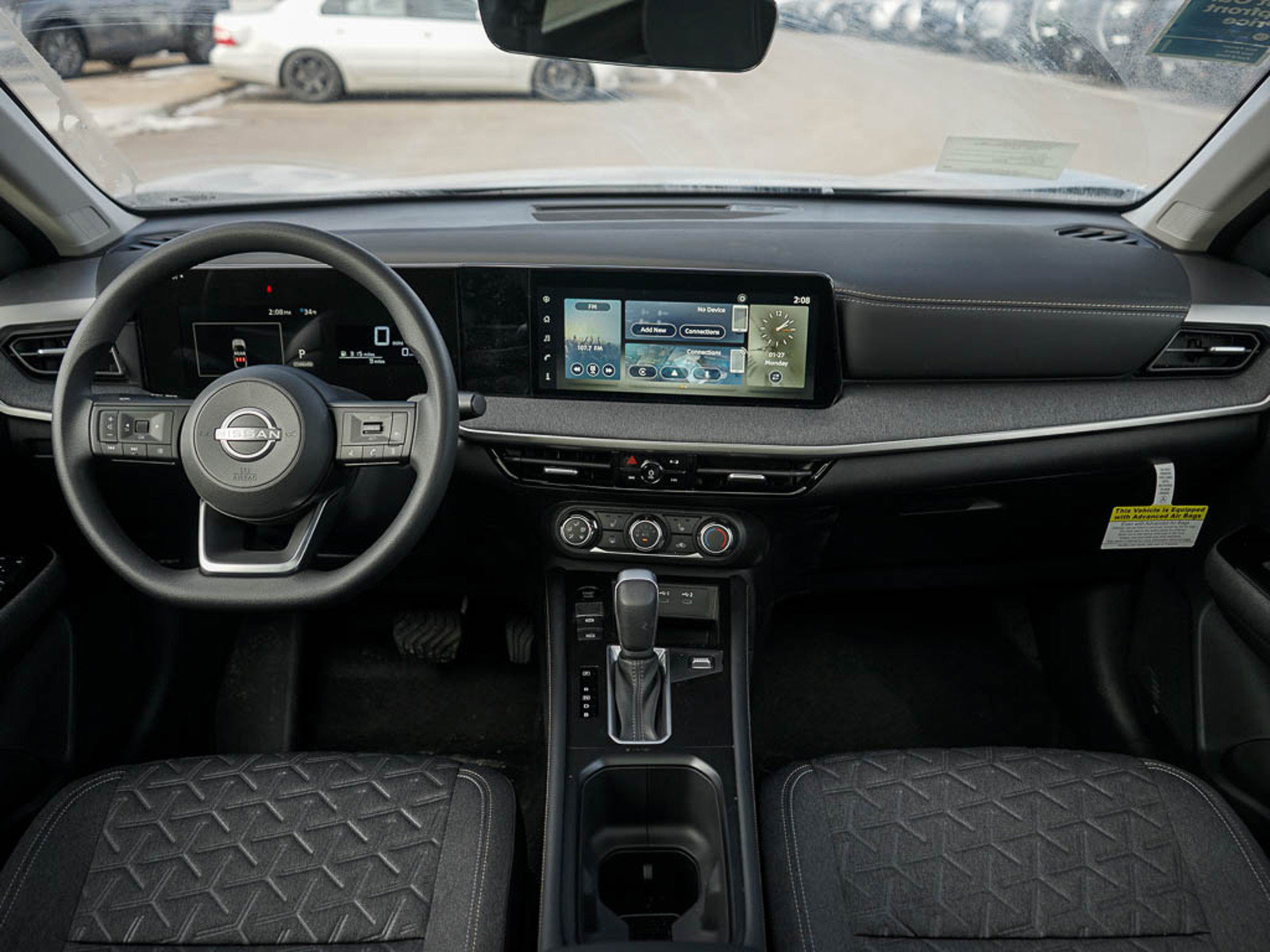 2025 Nissan Kicks SV photo 12