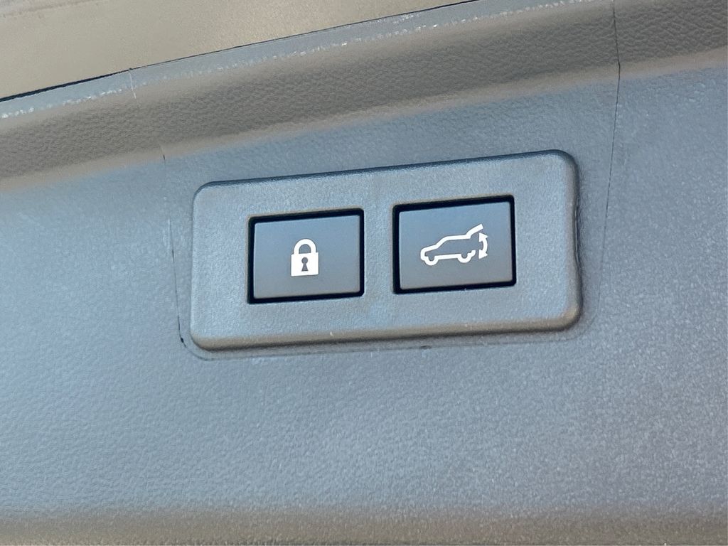 2025 Subaru Outback Limited photo 13