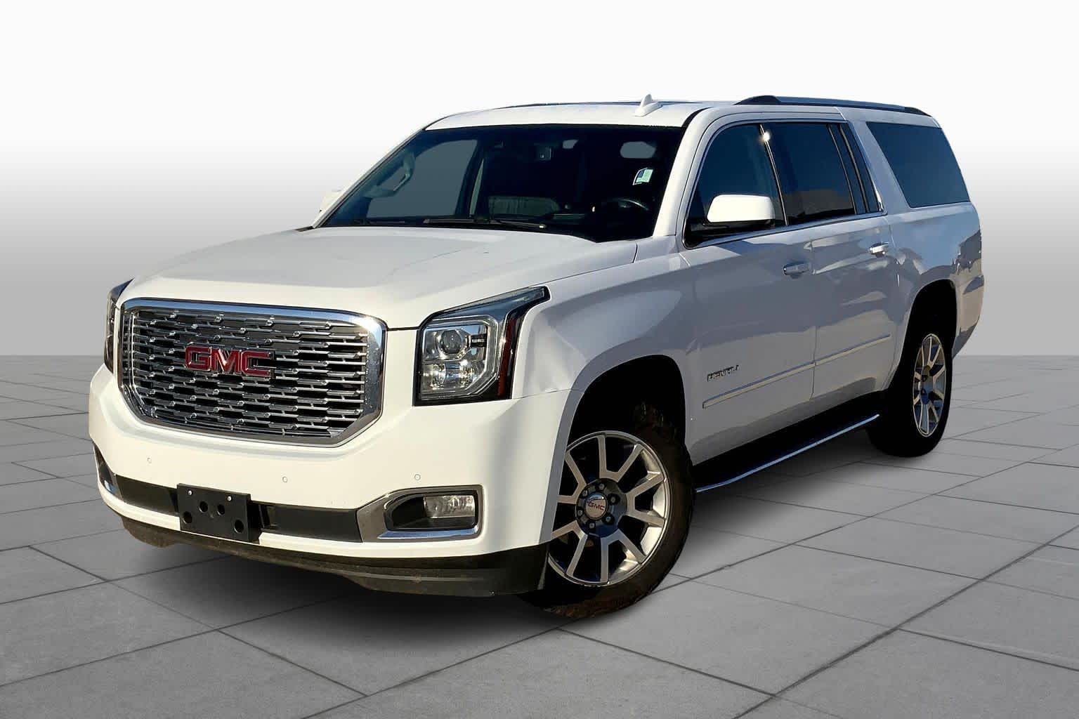 2019 GMC Yukon XL Denali's photo