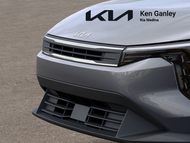 2025 Kia K4 LXS photo 10