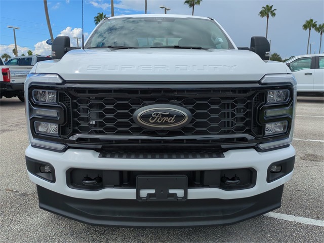 2026 Ford F-250 photo 9