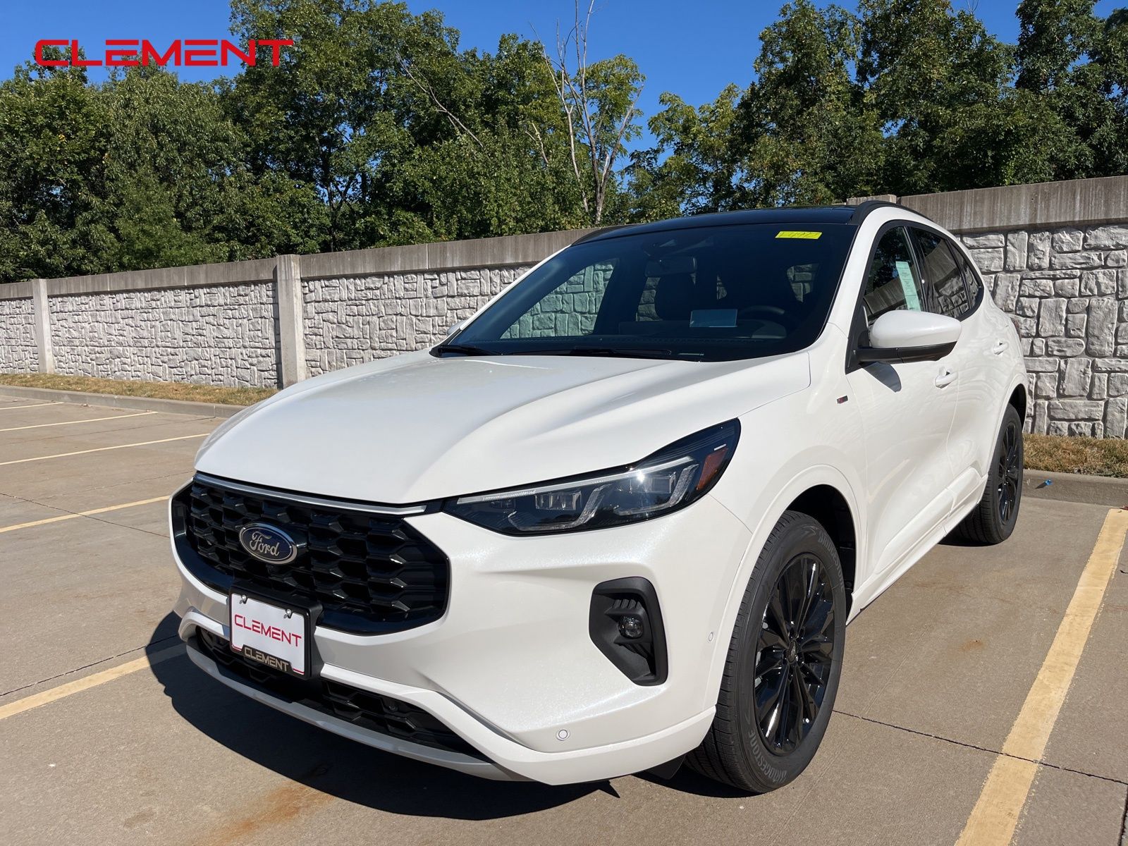 2024 Ford Escape ST-Line Elite's photo