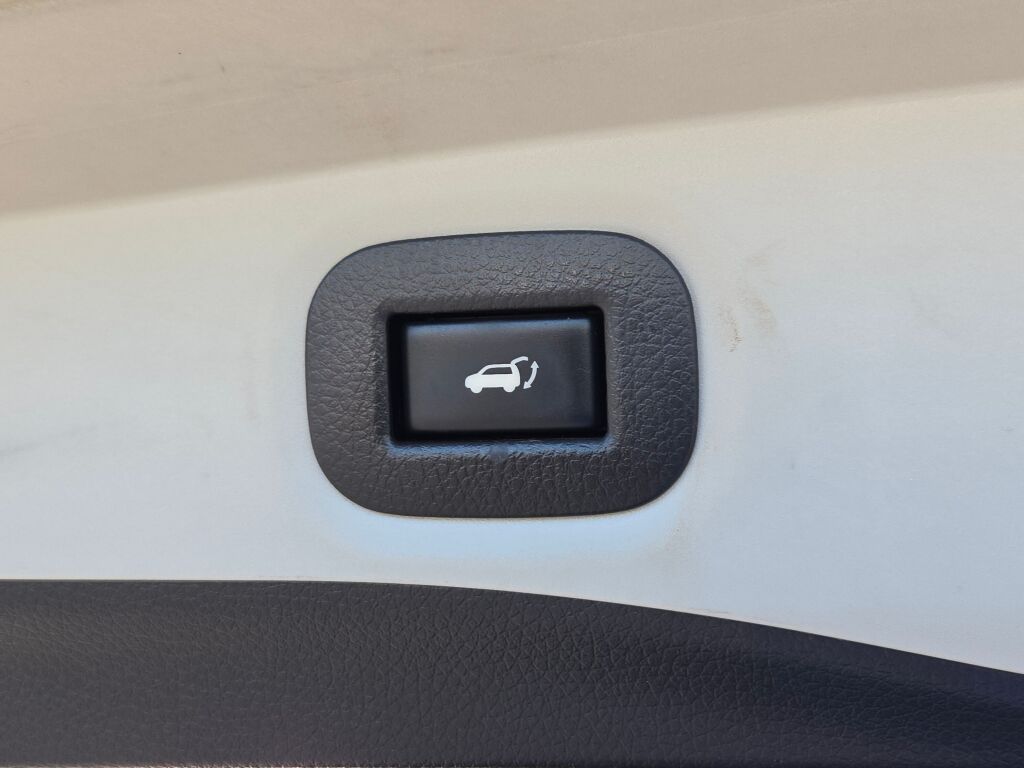 2014 Nissan Rogue SL photo 14