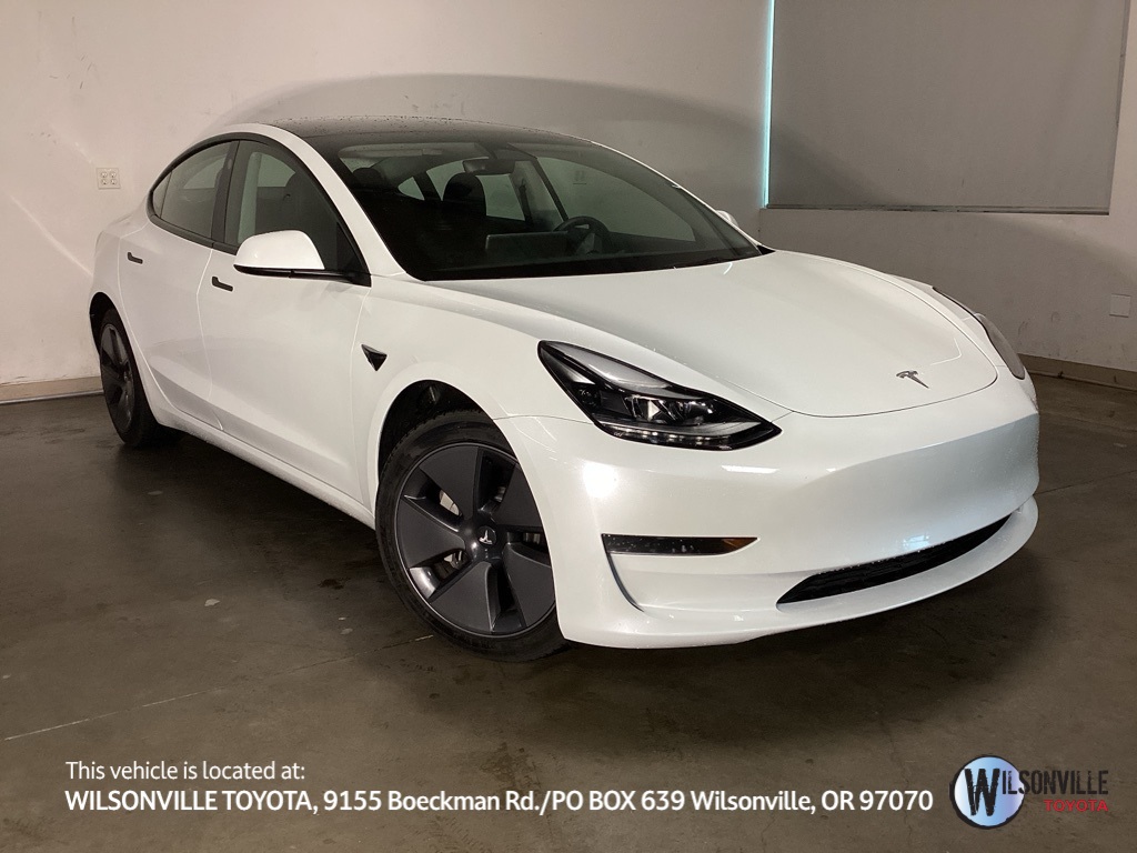 2023 Tesla Model 3 Base's photo