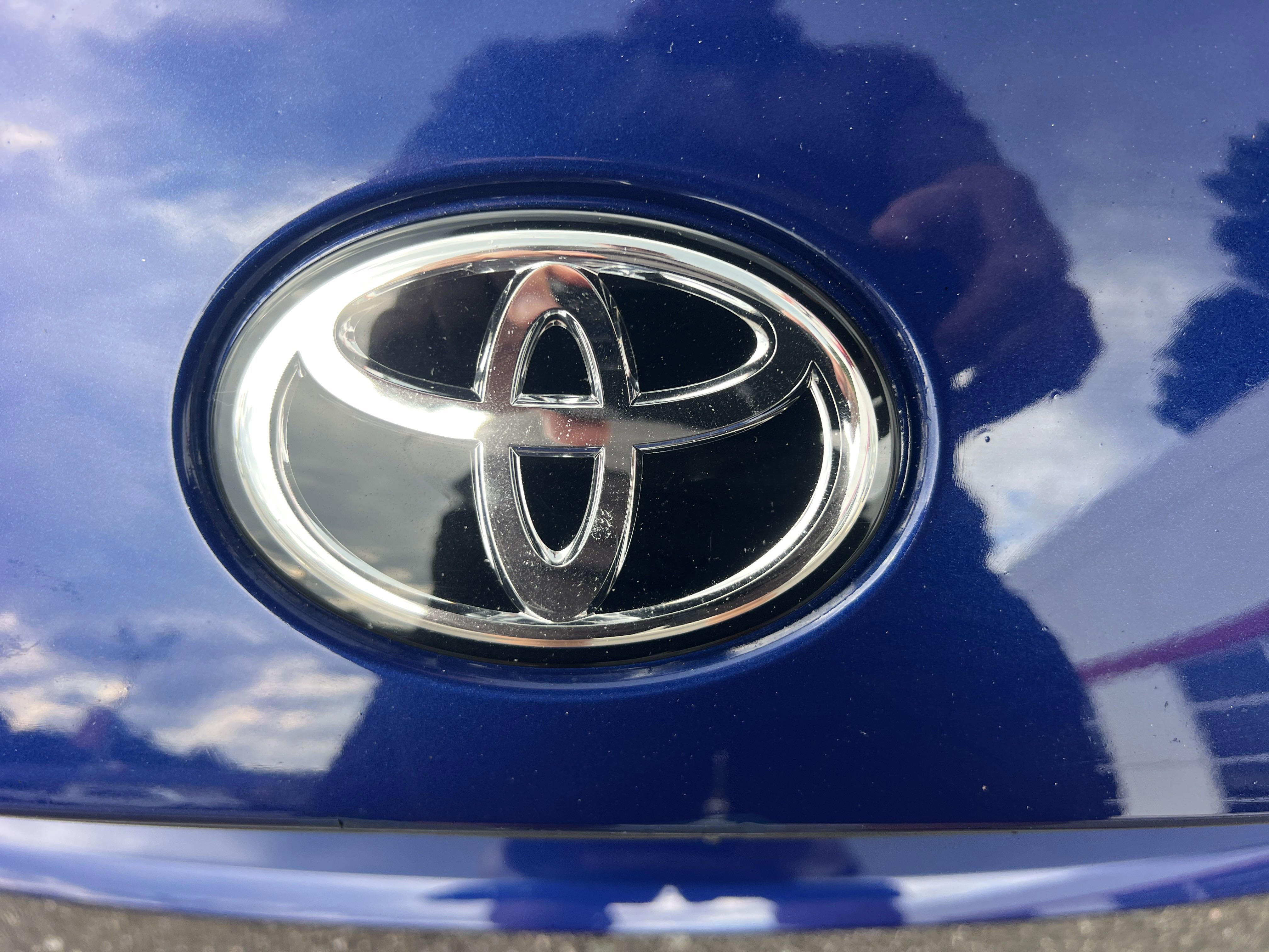 2023 Toyota GR86 Premium photo 2