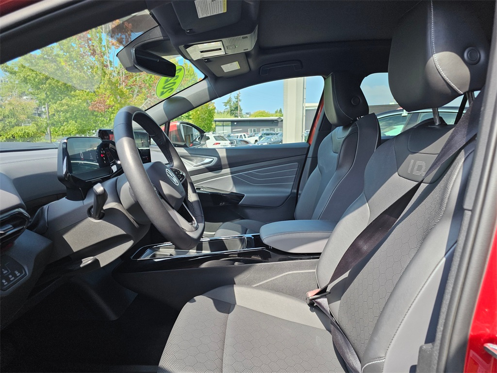 2023 Volkswagen ID.4 Pro Plus photo 23