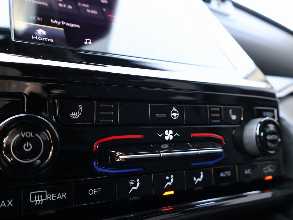 2025 Jeep Grand Cherokee Laredo X photo 37