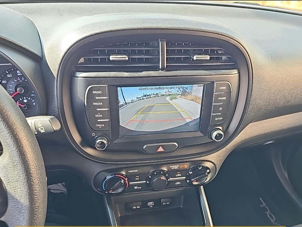 2020 Kia Soul LX S X-Line photo 10
