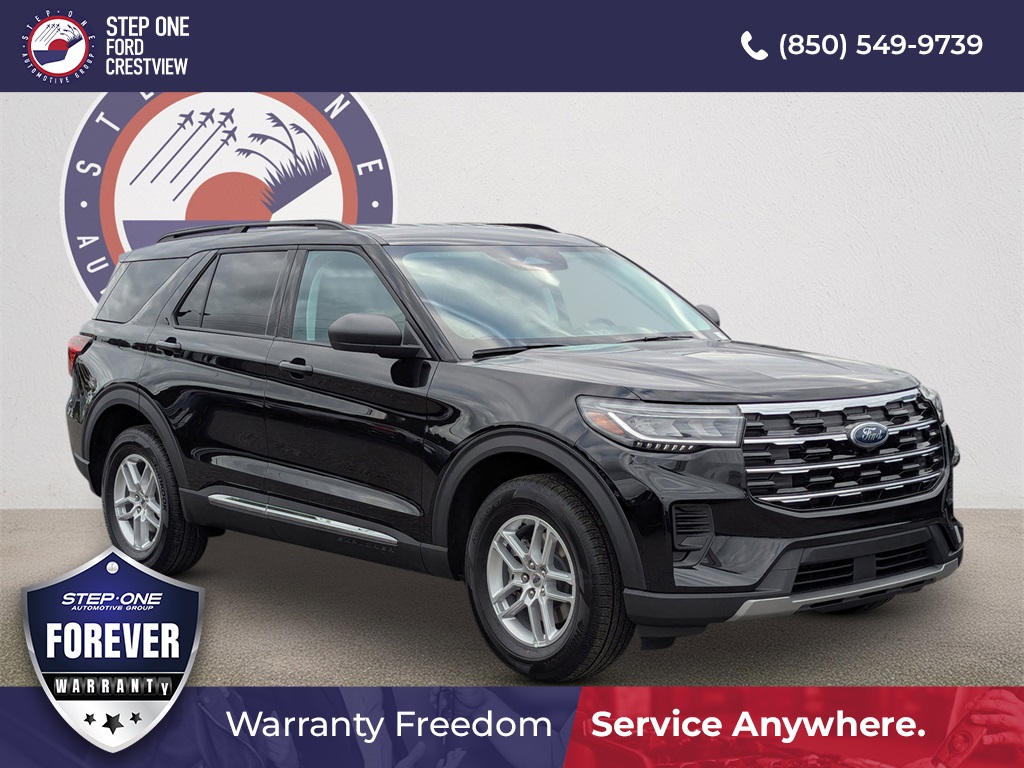 2025 Ford Explorer Active's photo