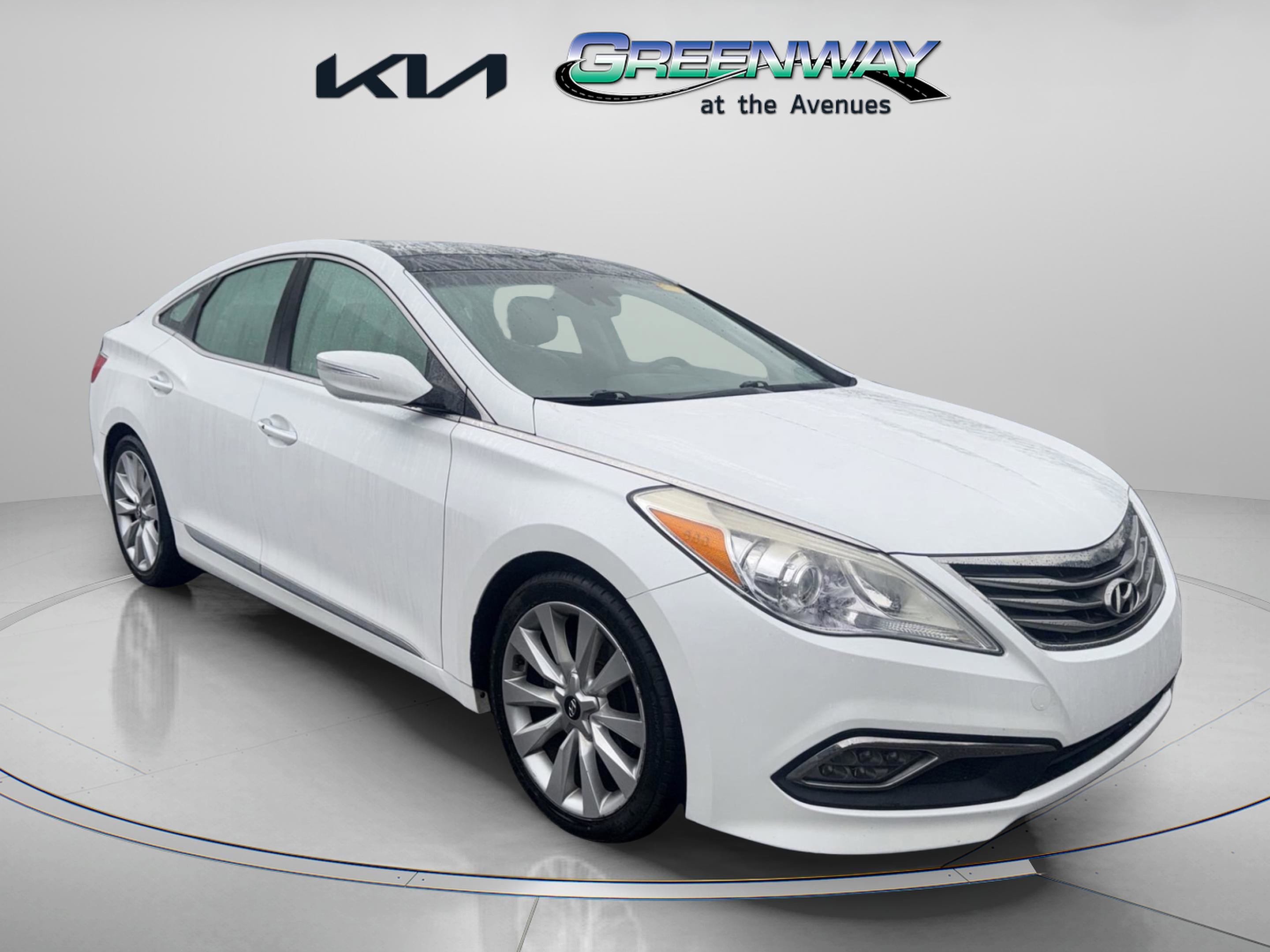 2015 Hyundai Azera Limited's photo