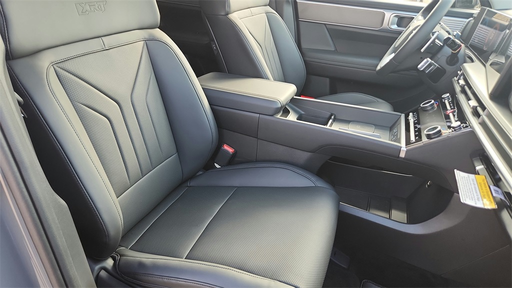 2025 Hyundai Santa Fe XRT photo 29