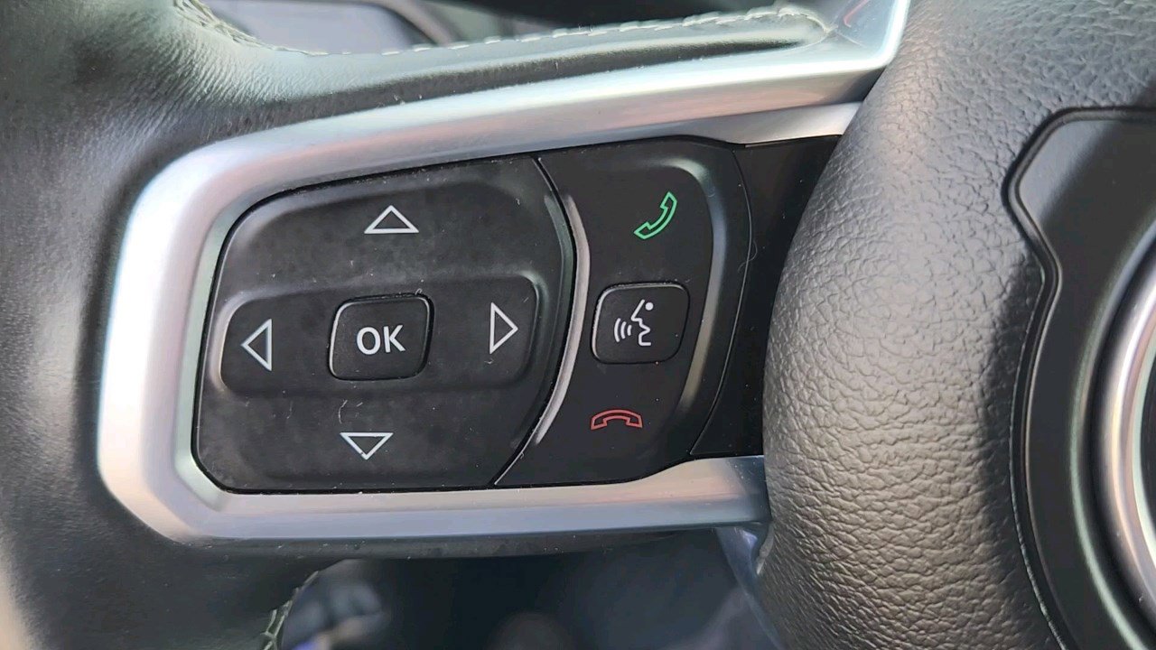 2018 Jeep Wrangler Unlimited Sahara photo 10