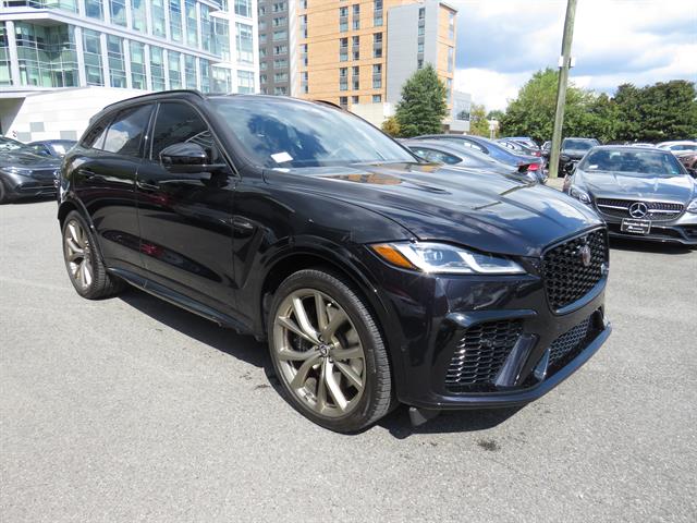 2023 Jaguar F-PACE SVR photo 5