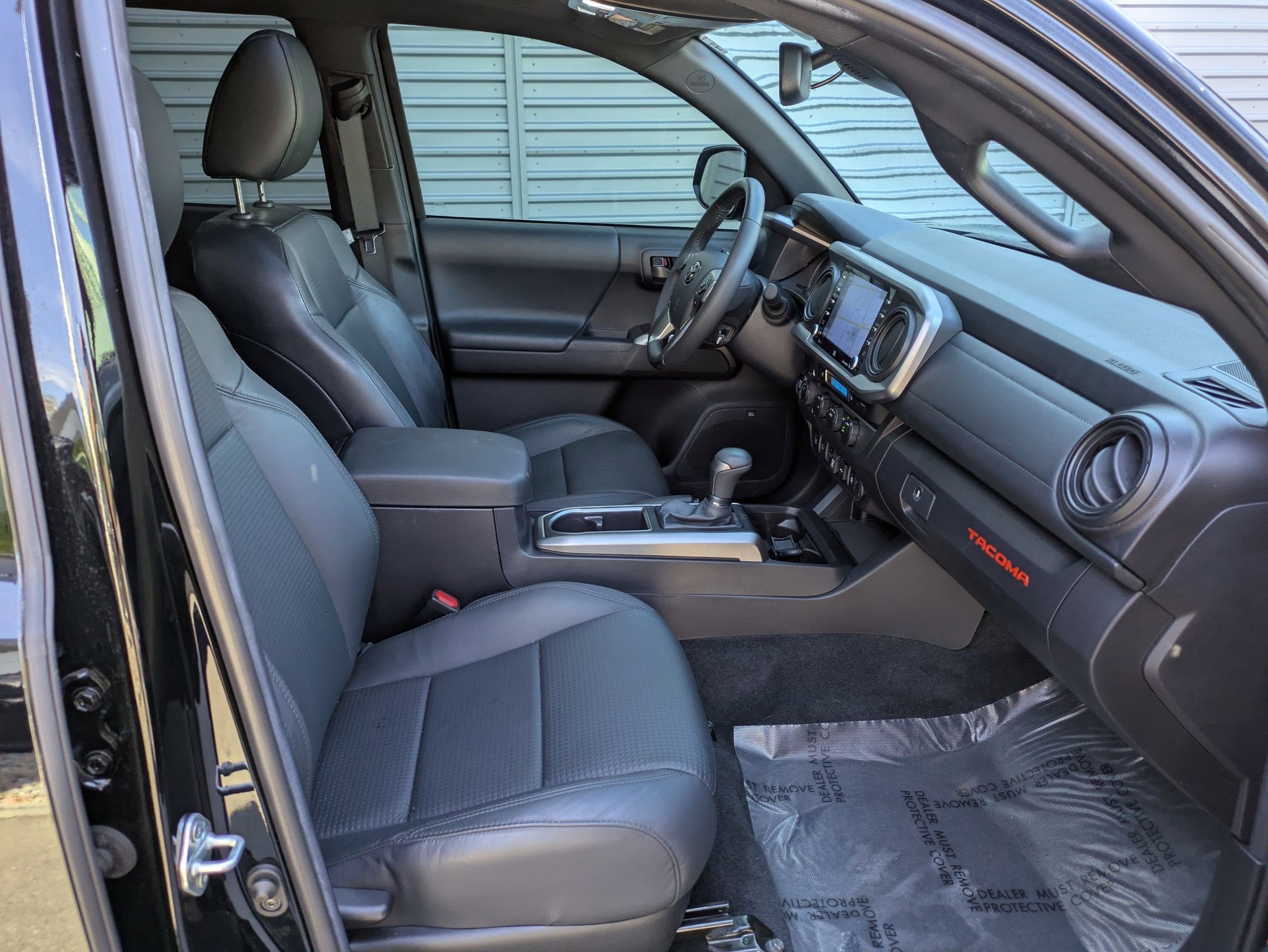 2023 Toyota Tacoma Limited photo 31