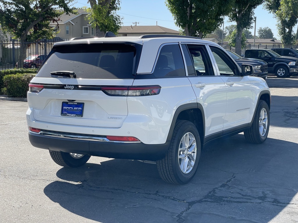 2025 Jeep Grand Cherokee Laredo X photo 6