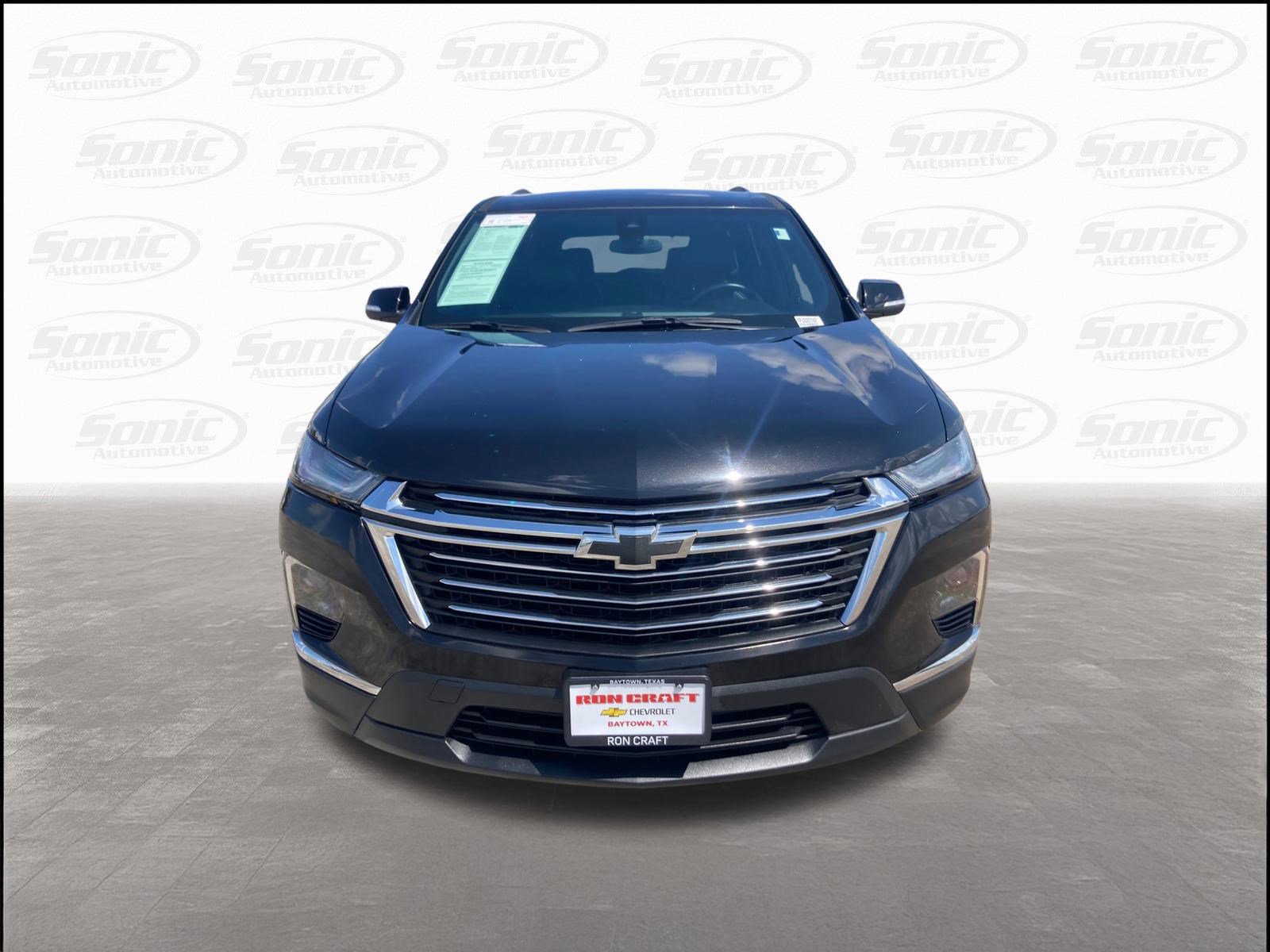 2023 Chevrolet Traverse Cloth photo 2