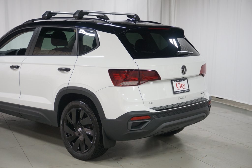 2024 Volkswagen Taos SE photo 9