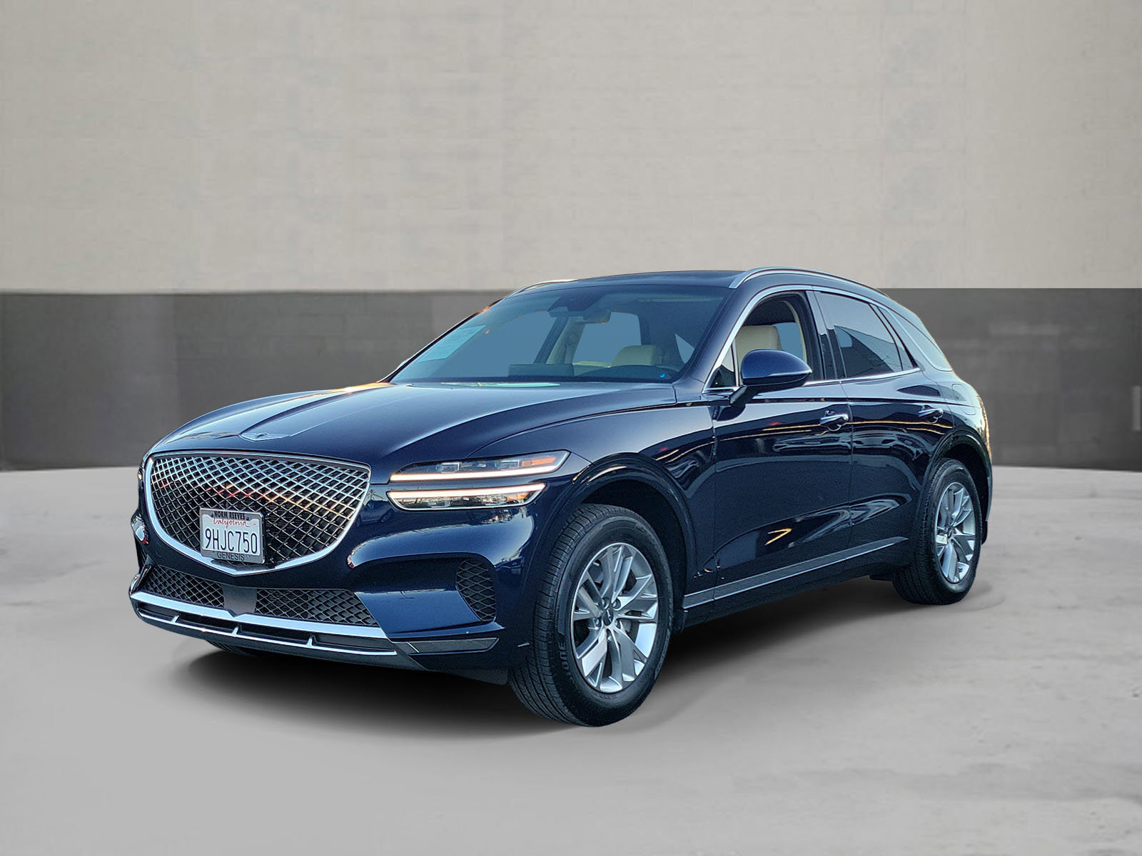 2023 GENESIS GV70 Standard's photo