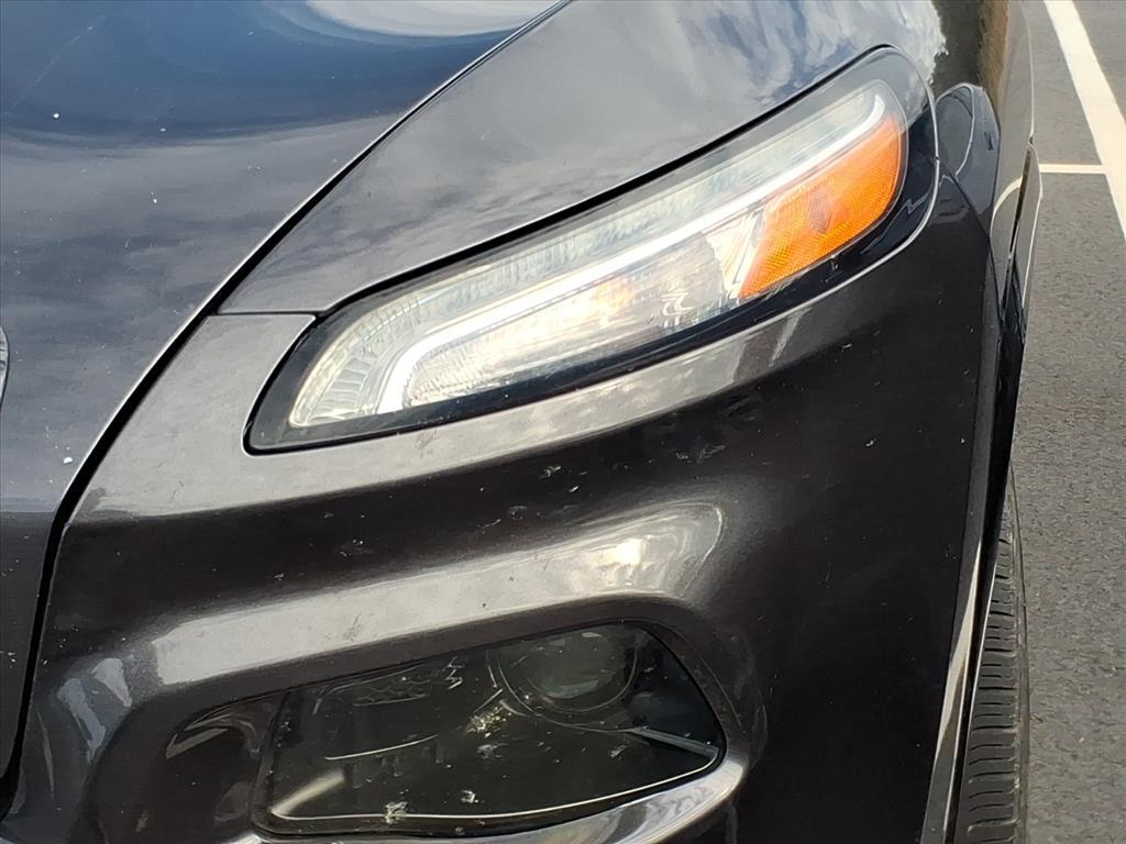 2018 Jeep Cherokee Latitude photo 3