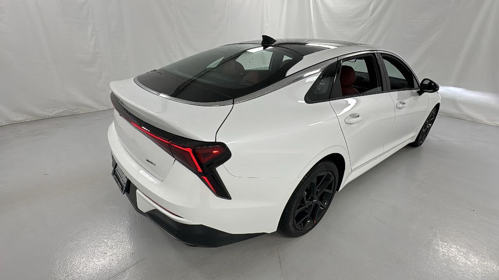 2026 Kia K5 GT-Line photo 3