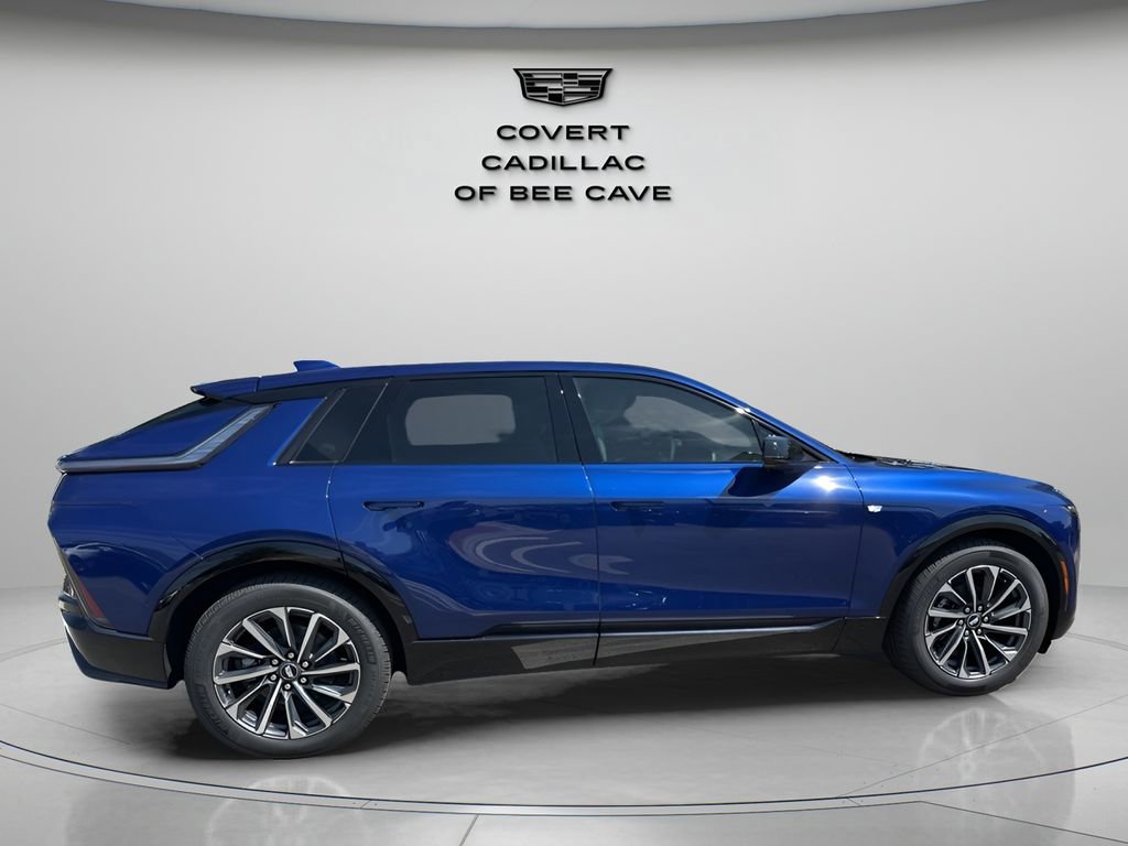 2025 Cadillac Lyriq Sport photo 10