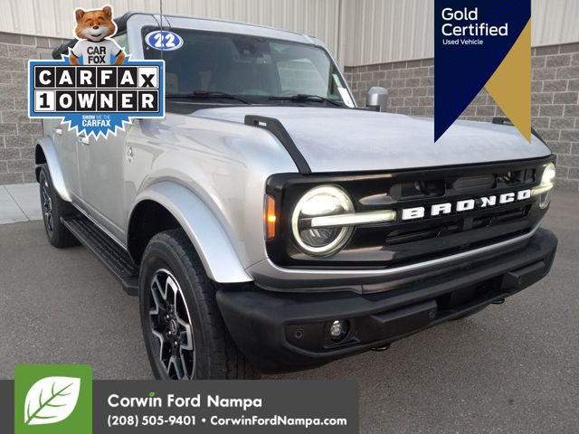 2022 Ford Bronco 4-Door Outer Banks's photo