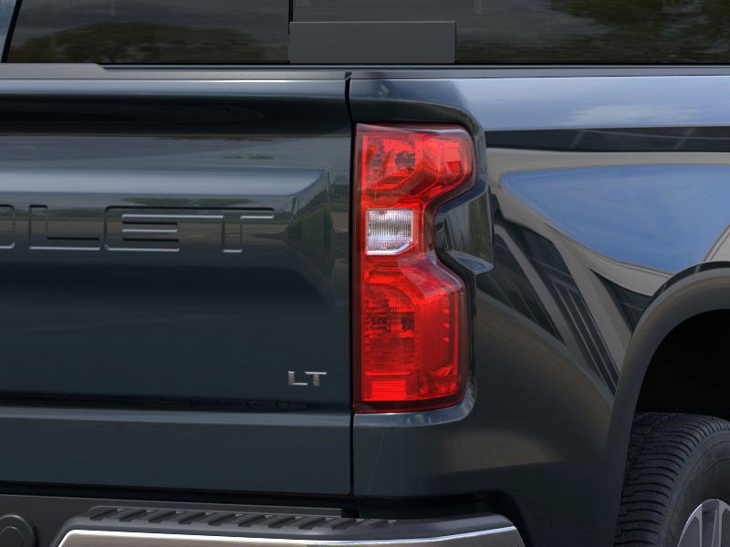 2025 Chevrolet Silverado LT photo 11