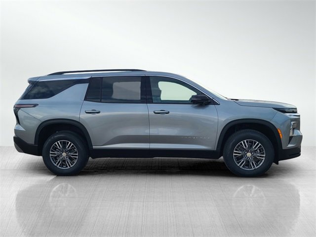 2026 Chevrolet Traverse photo 3