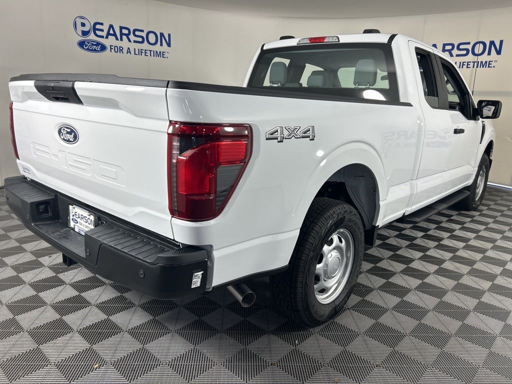 2025 Ford F-150 XL photo 2