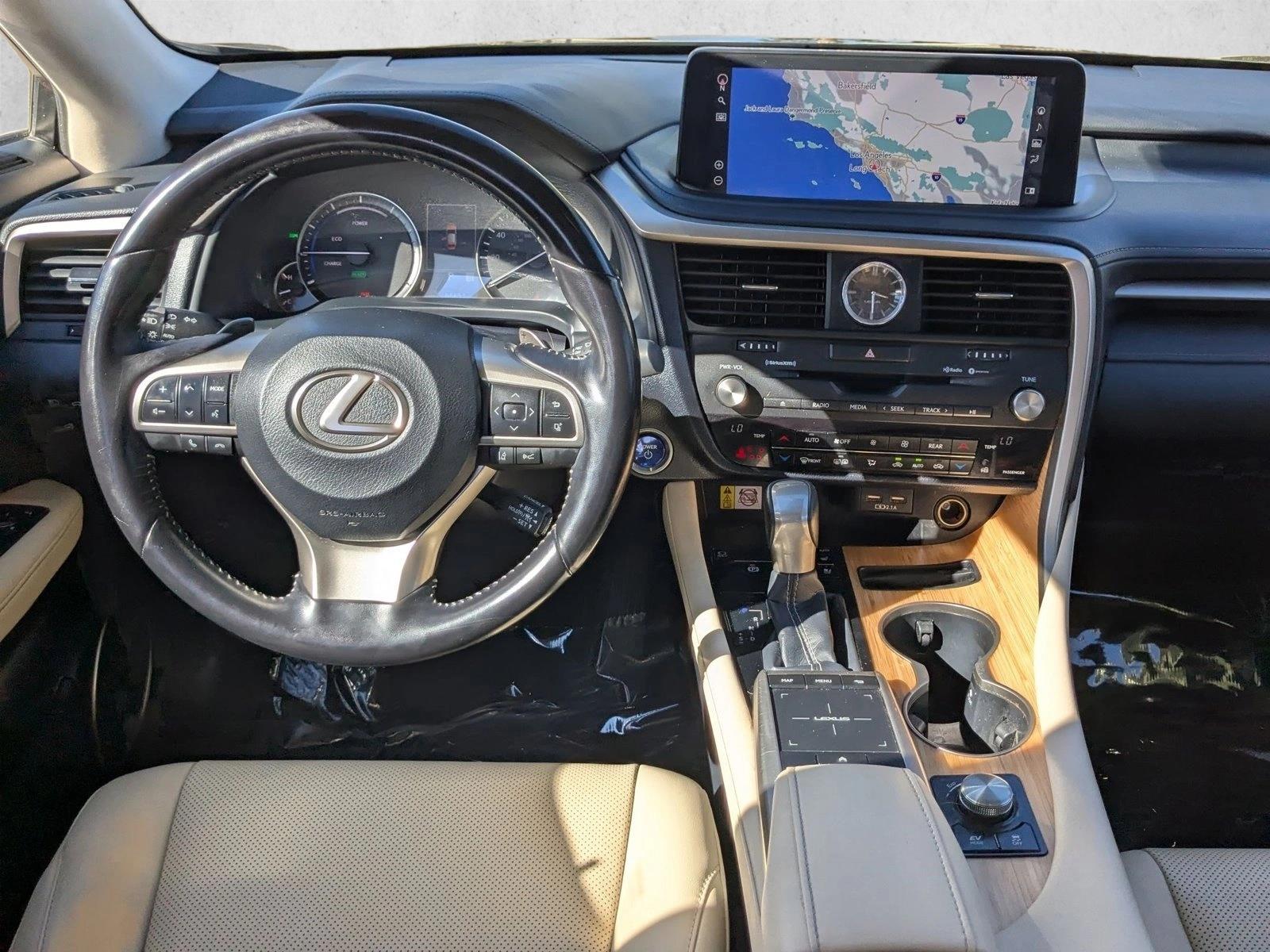2022 Lexus RX 450hL photo 17